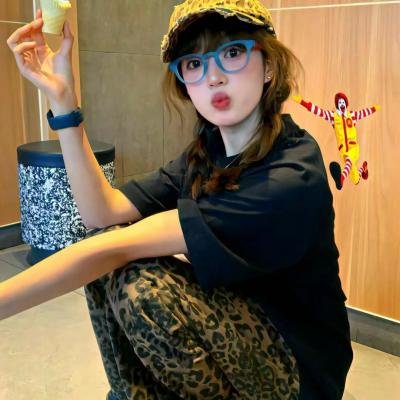 闪婚后大叔每天狂宠我